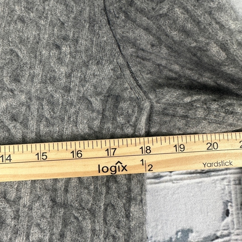 Cashmere Club Room Luxury Sweater Women’s XL Gray Cable Knit Academia Preppy - Picture 7 of 9